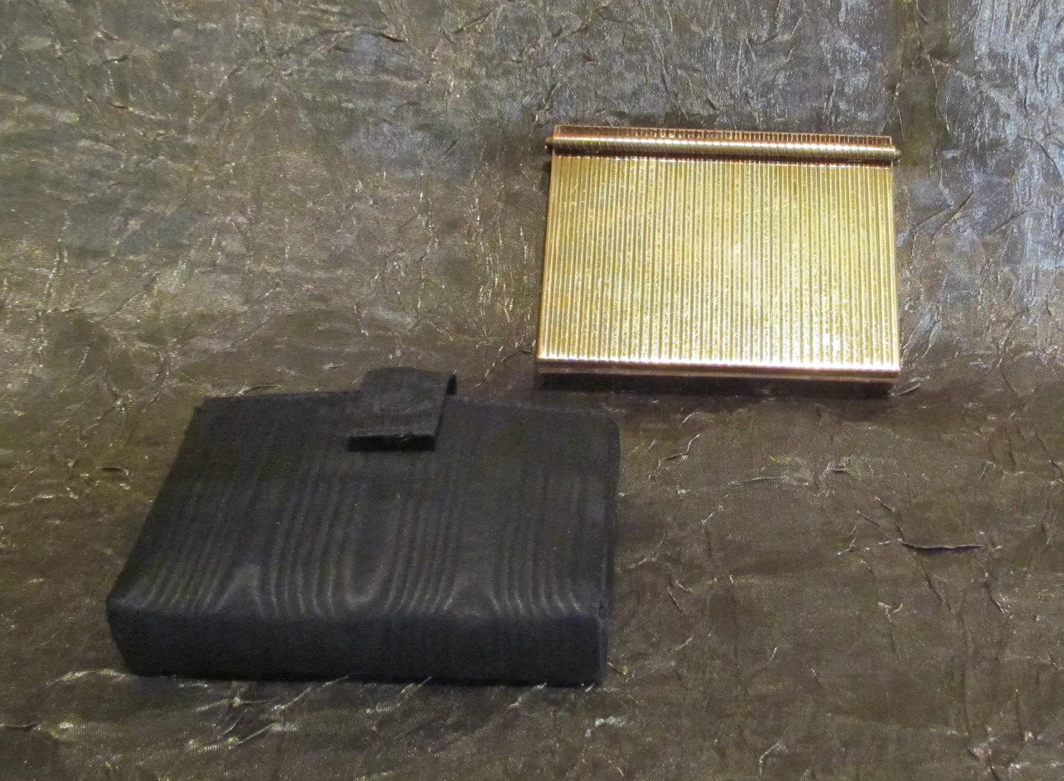 1950's Volupte Sophisticase Compact Purse Gold Compact Mad Men Purse Evening Bag In Original Box