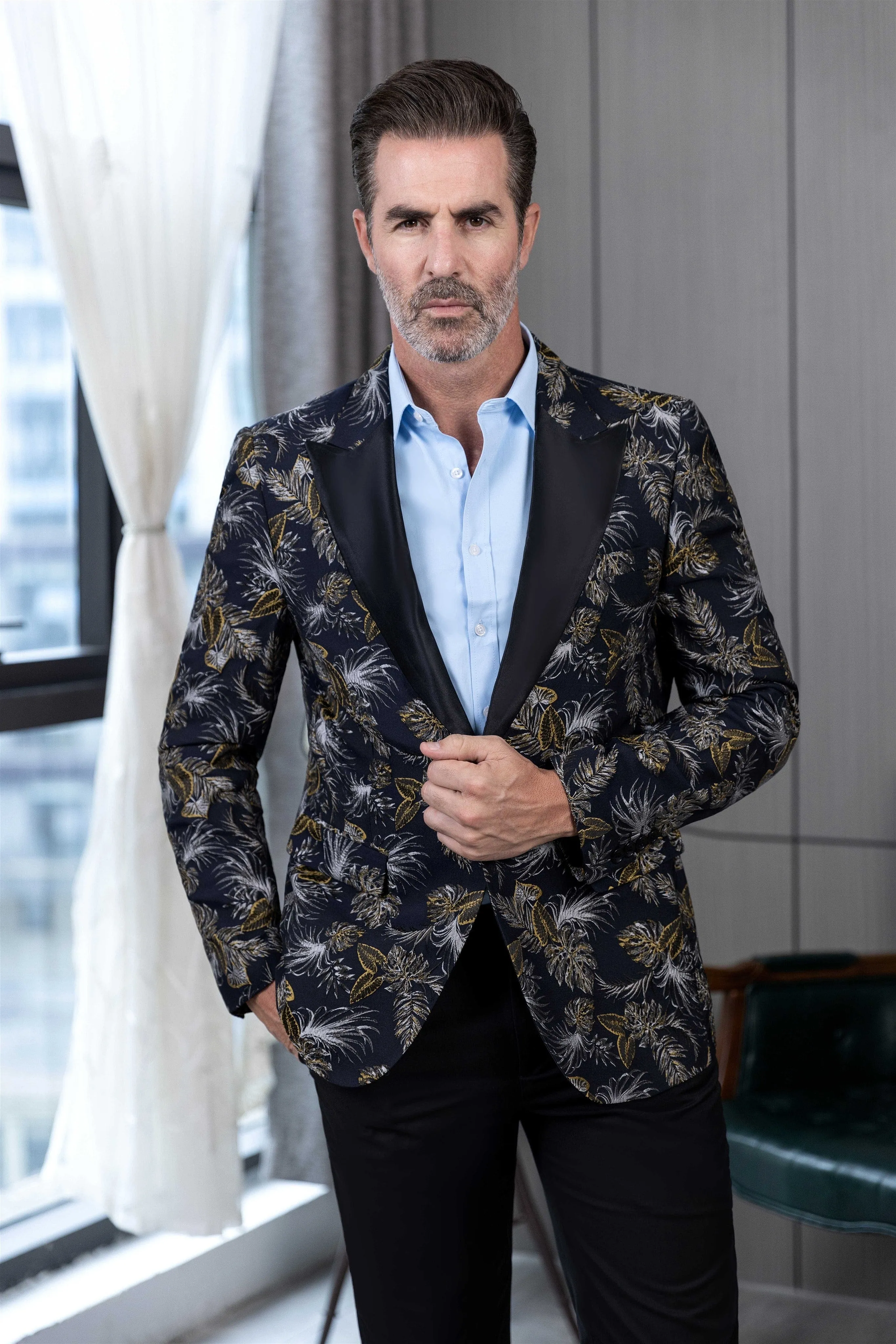 2 Piece Casual Peak Lapel Men's Suit（Blazer Pants）