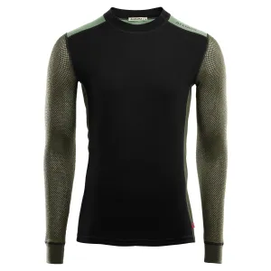 Aclima Men&#x27;s WoolNet Hybrid Crew Neck Jet Black/Olive Night/Dill | Buy Aclima Men&#x27;s WoolNet Hybrid Crew Neck Jet Black/Olive Night/Dill here | Outnorth