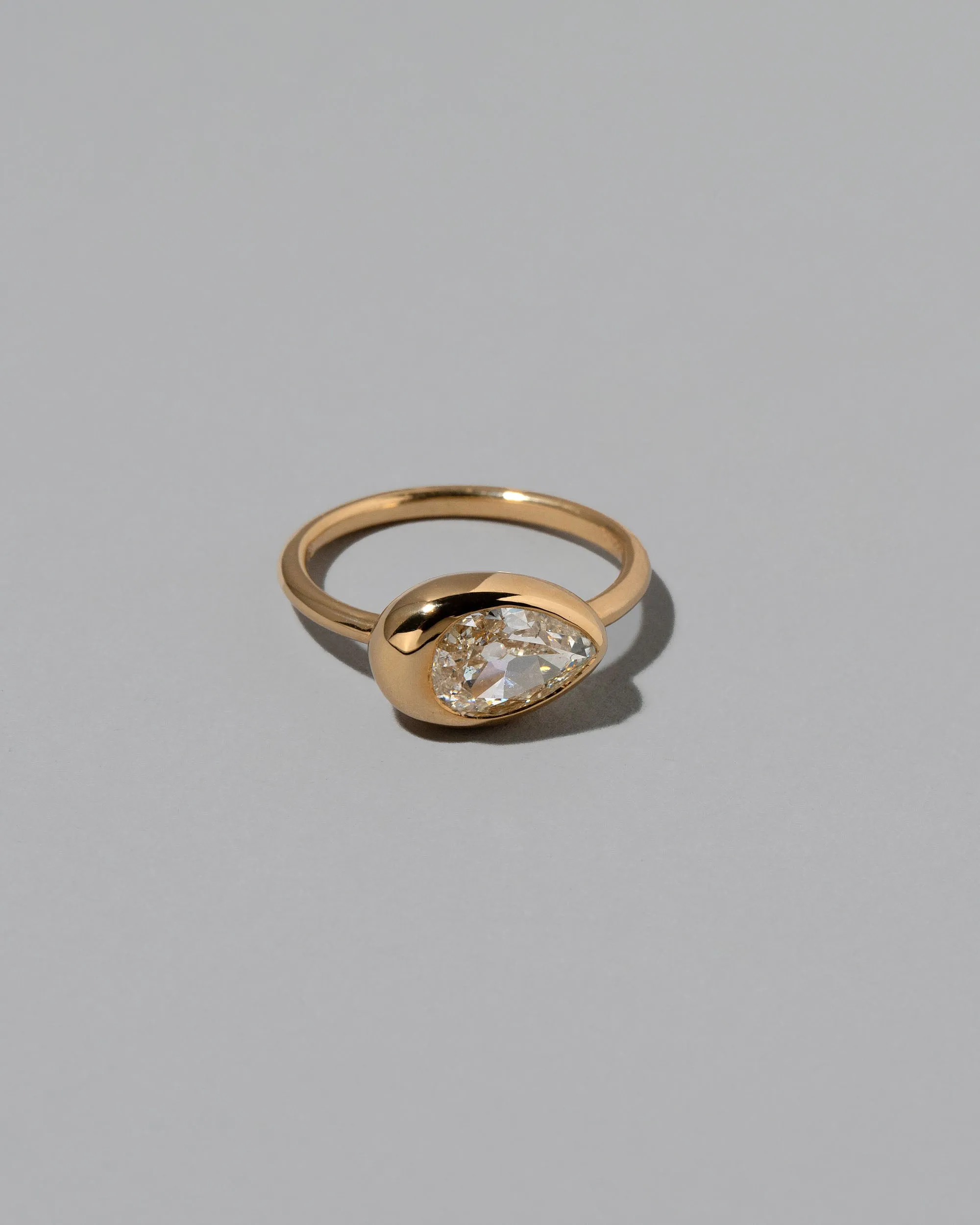 Align Ring - Diamond