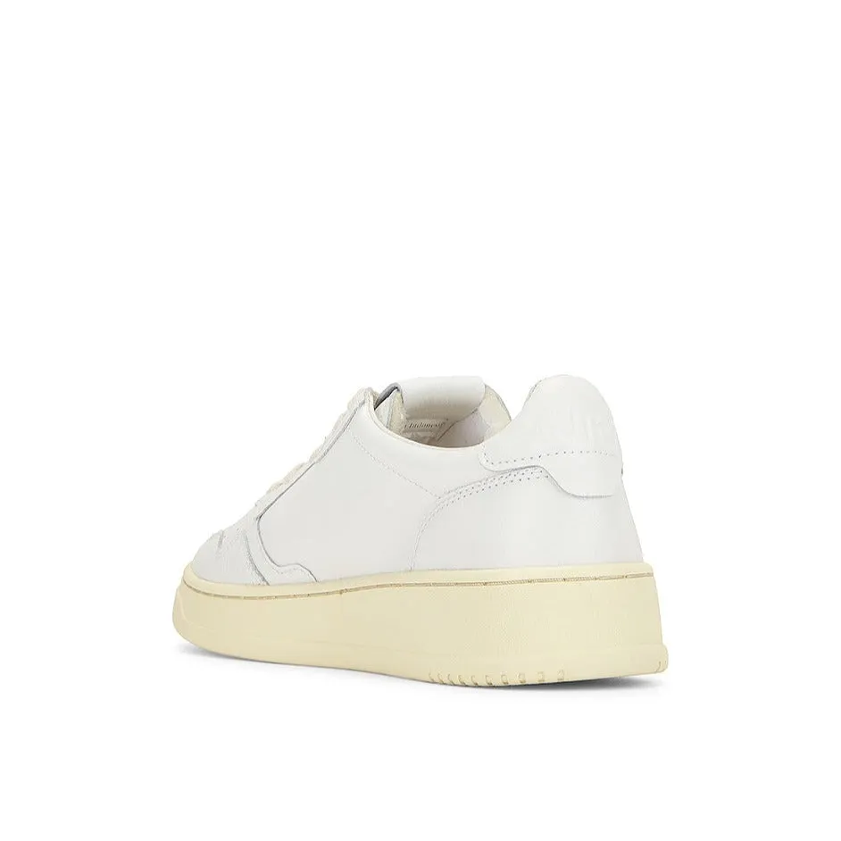 Autry Medalist Sneakers | White/White