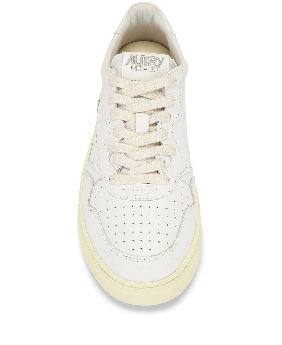 Autry Medalist Sneakers | White/White