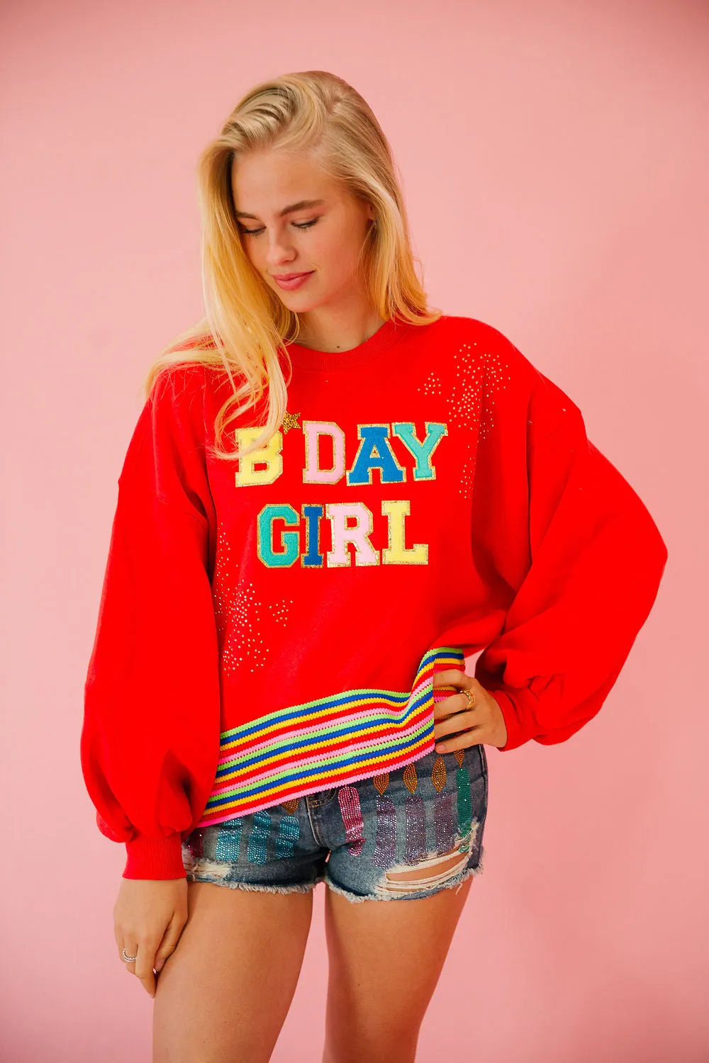 BDAY GIRL RED RIBBON PULLOVER