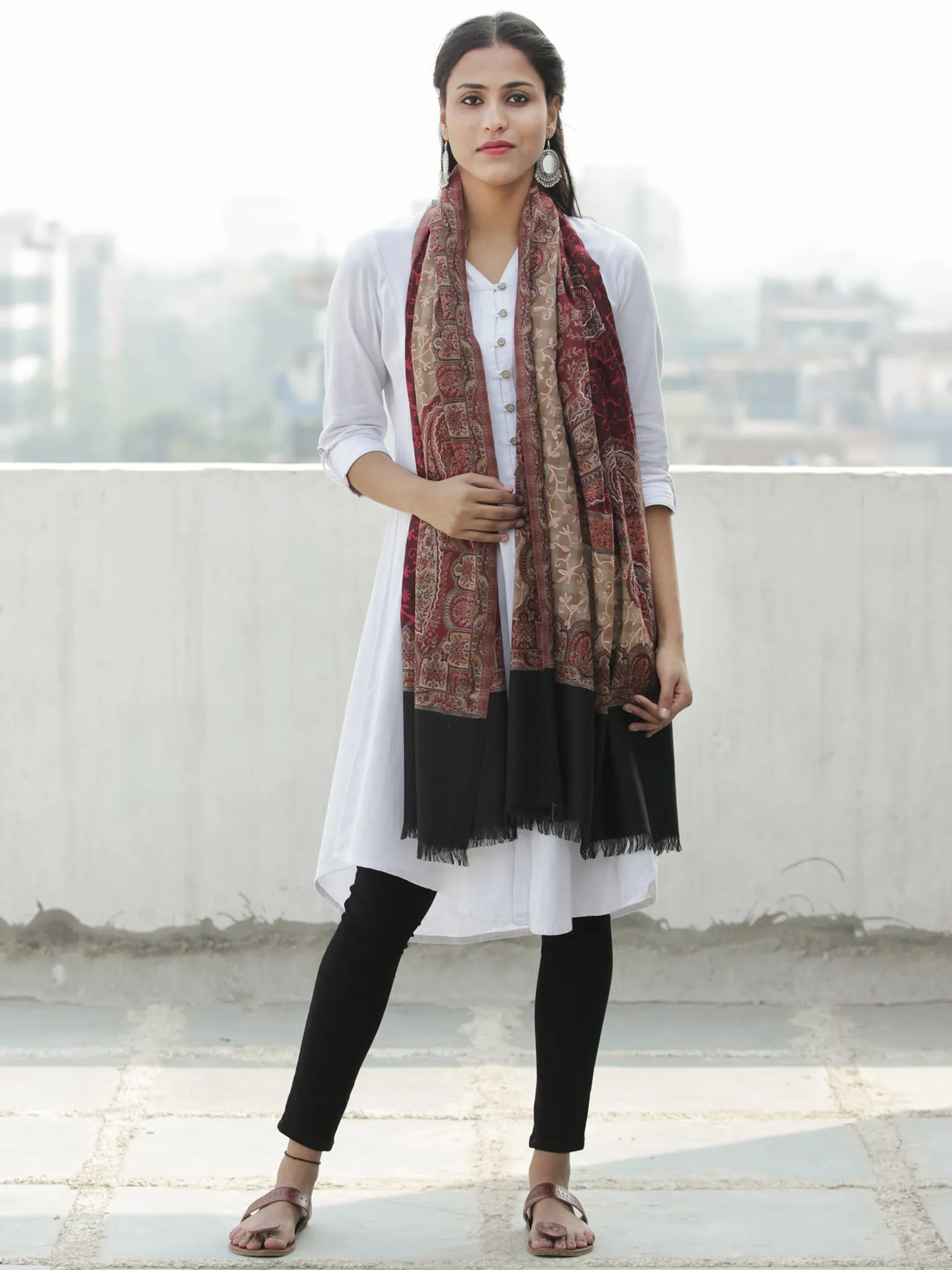 Beige Maroon Black Jamawar Aari Embroidered Woollen Kashmiri Stole - S200578