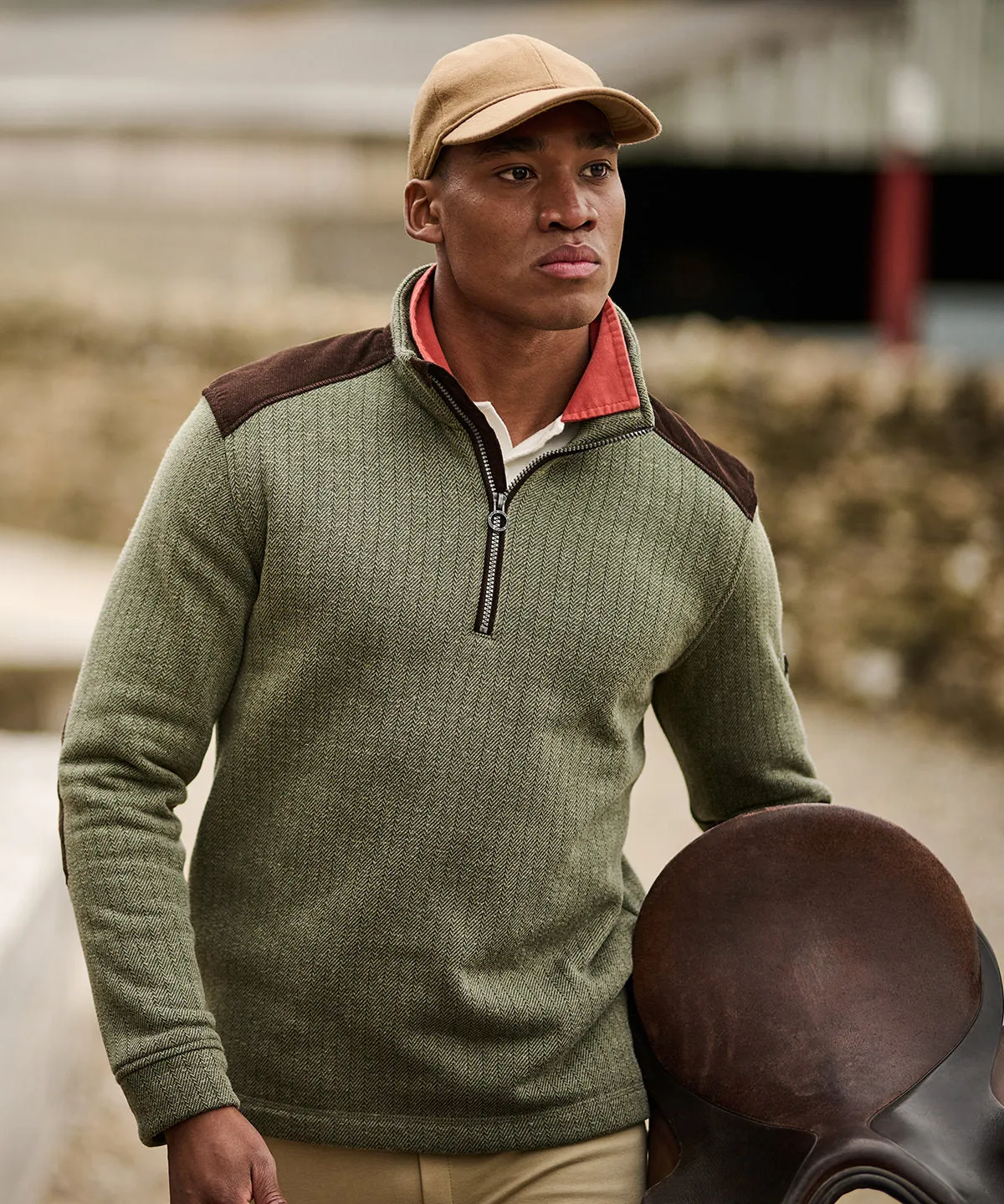 Black - Holbeck half zip fleece