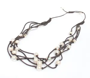 Boho Pearl Necklace Black