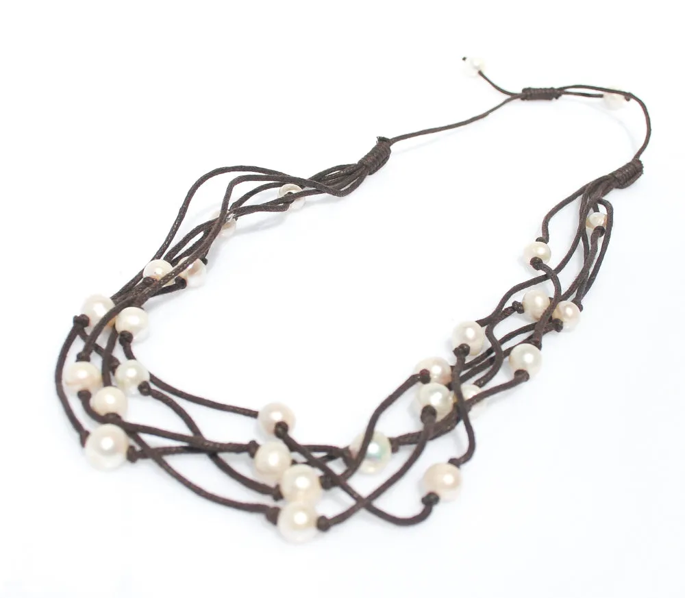 Boho Pearl Necklace Black