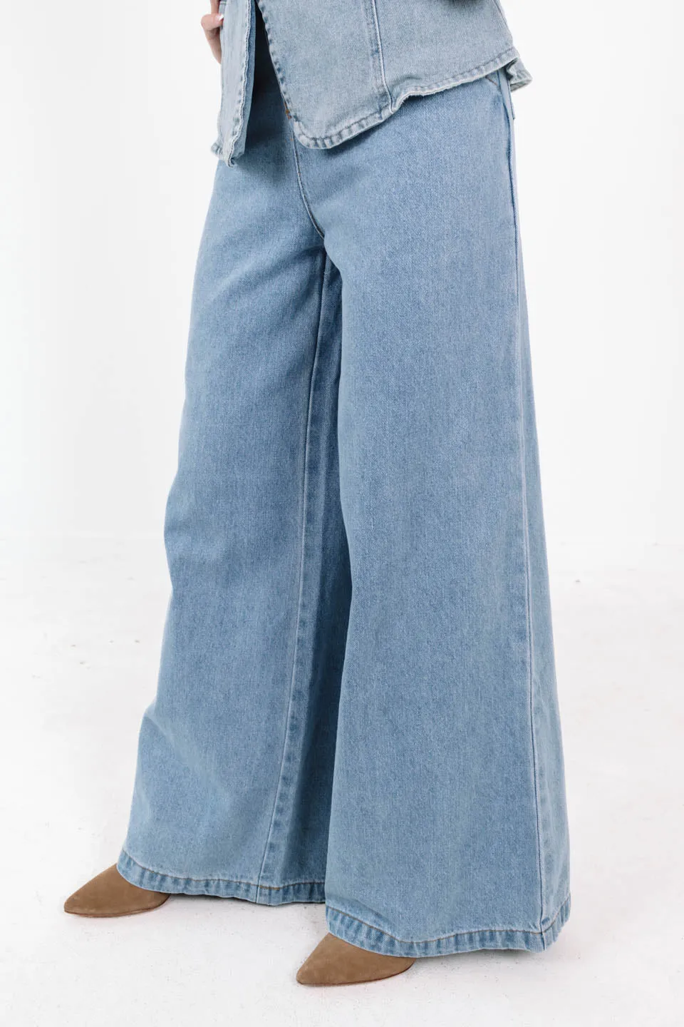 Chasing Perfection Jeans - Denim
