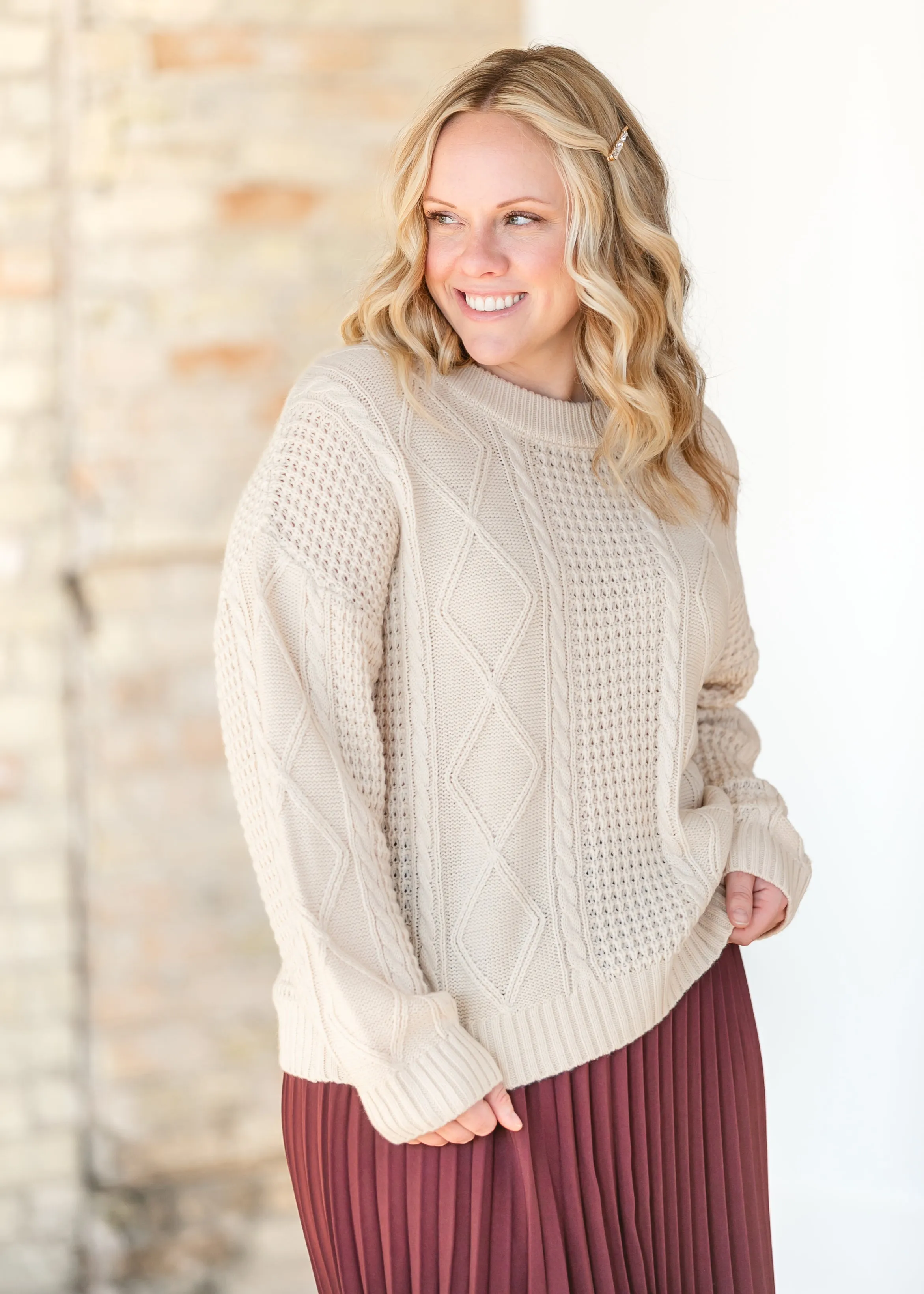 Contrast Knit Long Sleeve Crewneck Sweater