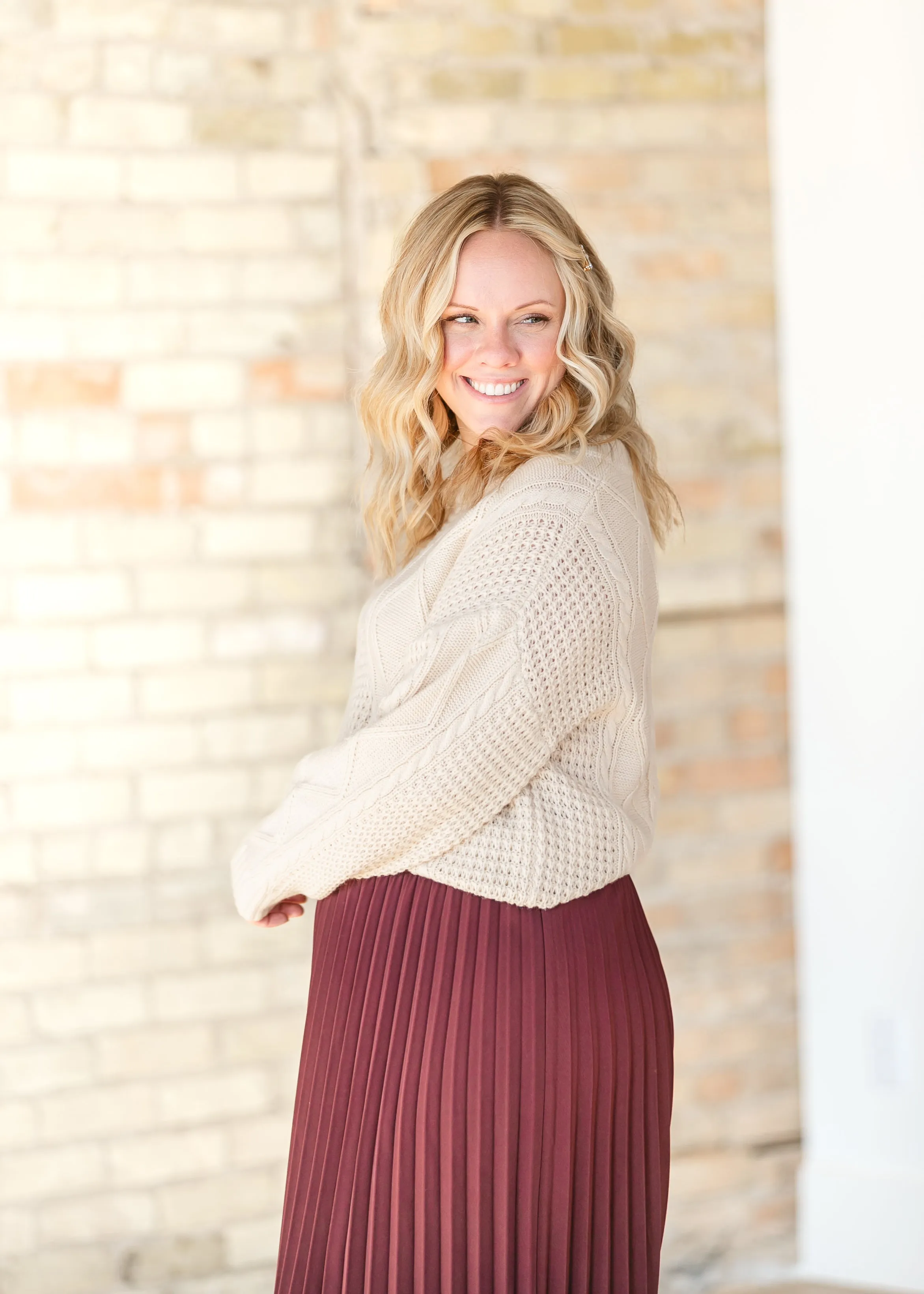 Contrast Knit Long Sleeve Crewneck Sweater