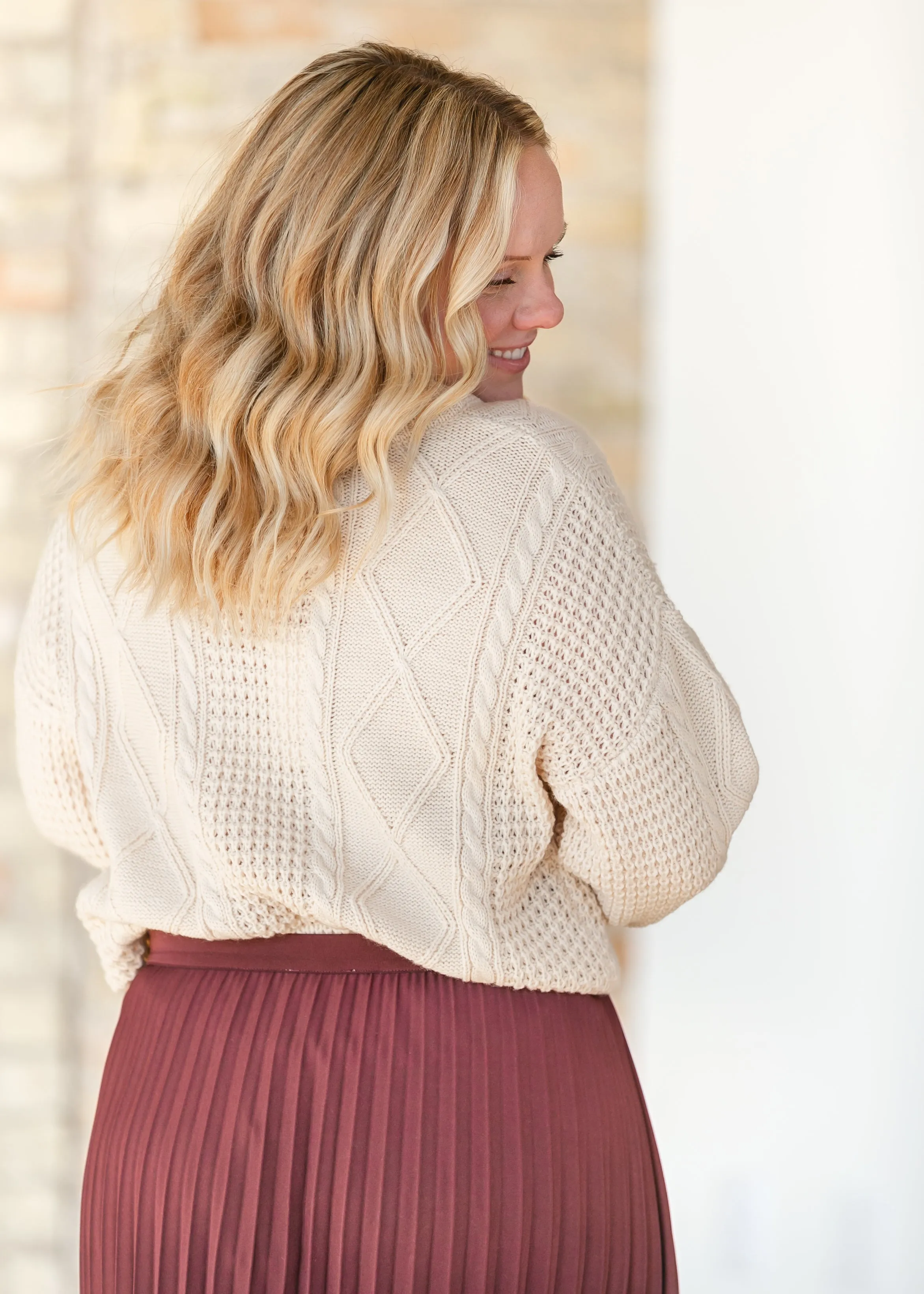Contrast Knit Long Sleeve Crewneck Sweater