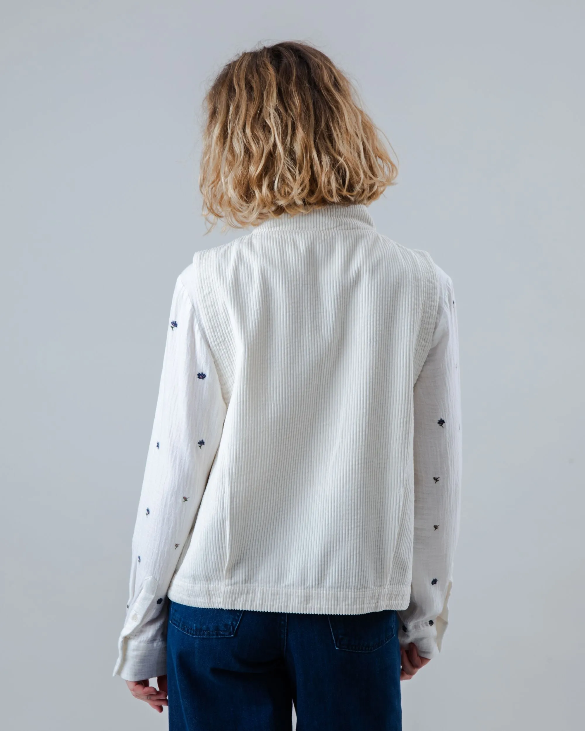 Corduroy Pleated Vest Ecru