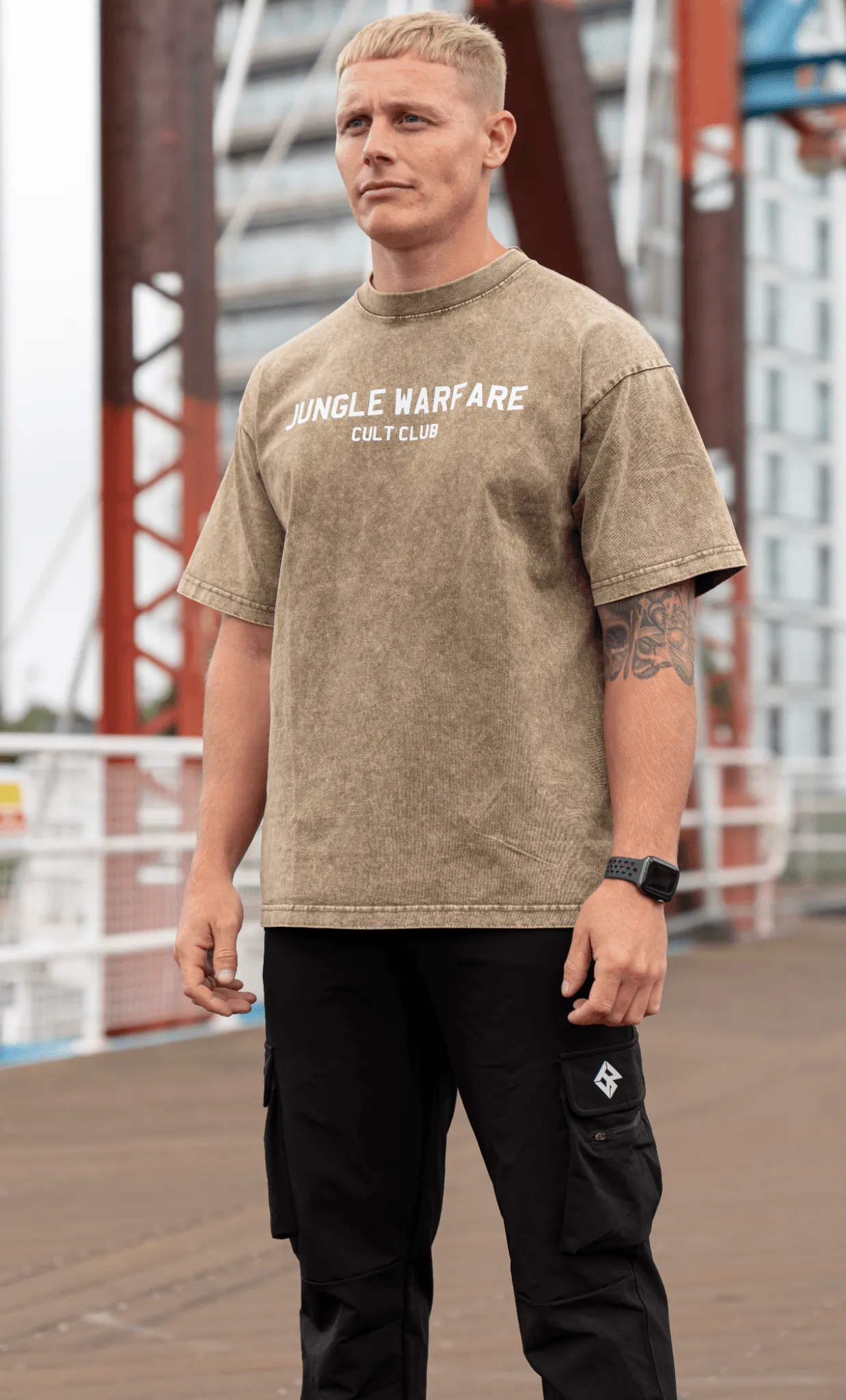 CULT CLUB. Acid Wash T-shirt