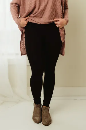 Curvy Fleece Leggings