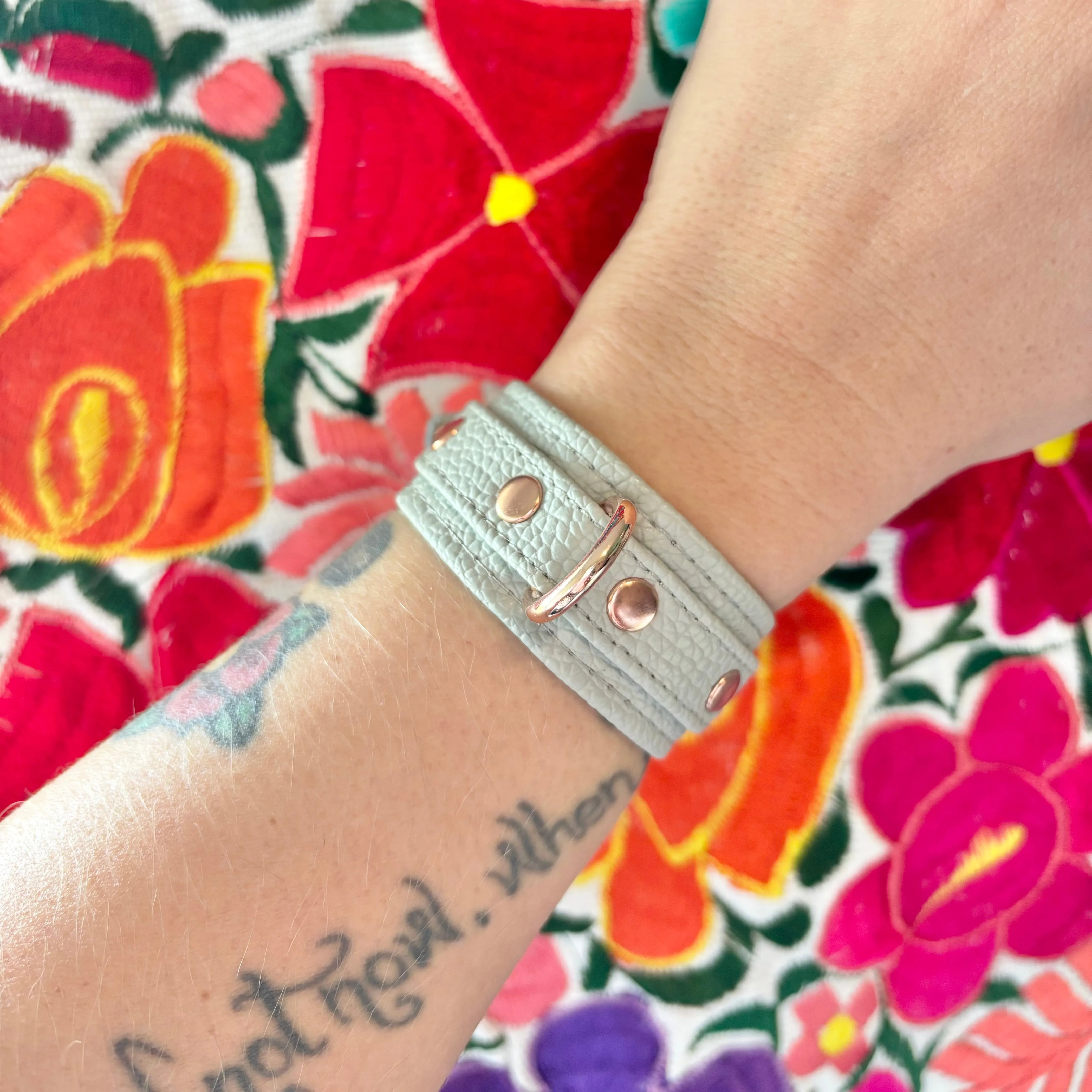 Dove Gray Deluxe Bondage Cuffs