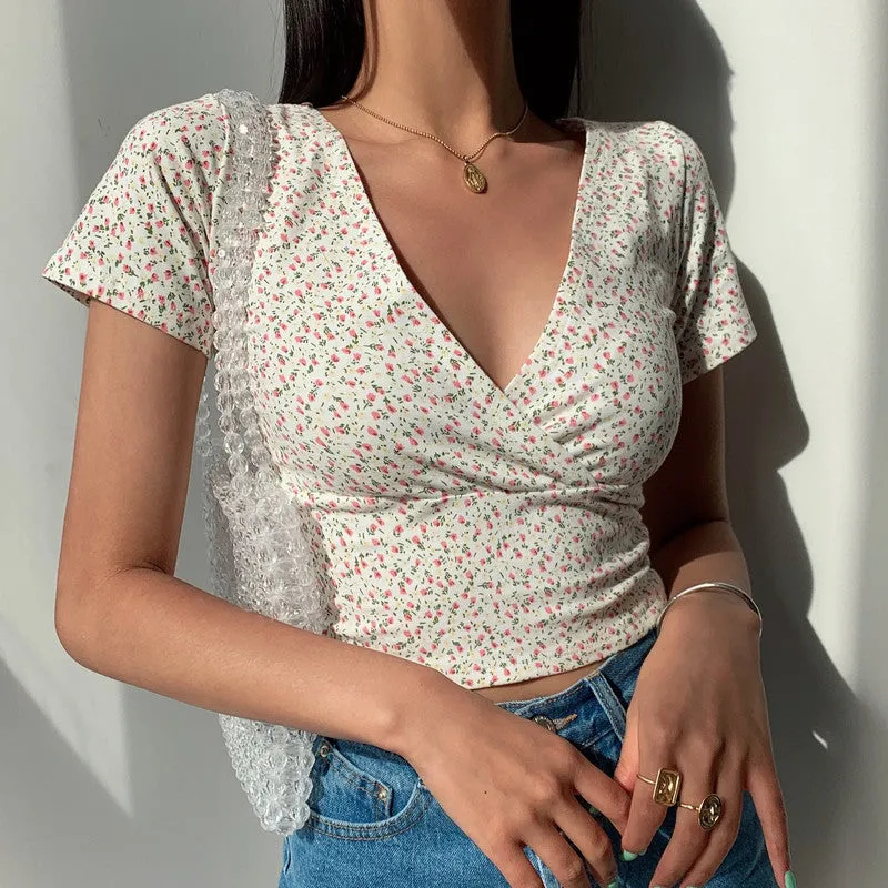 DUNNMALL American Retro Floral Cross V-neck Slim Fit Short Midriff-Baring Short-Sleeved T-shirt Women's Top  Summer New Fashion