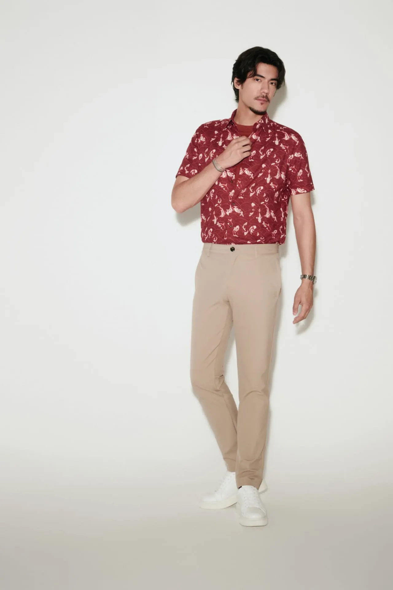 Easy Care Koi All Over Print Cotton Oxford Smart Fit Short Sleeve Casual Shirt