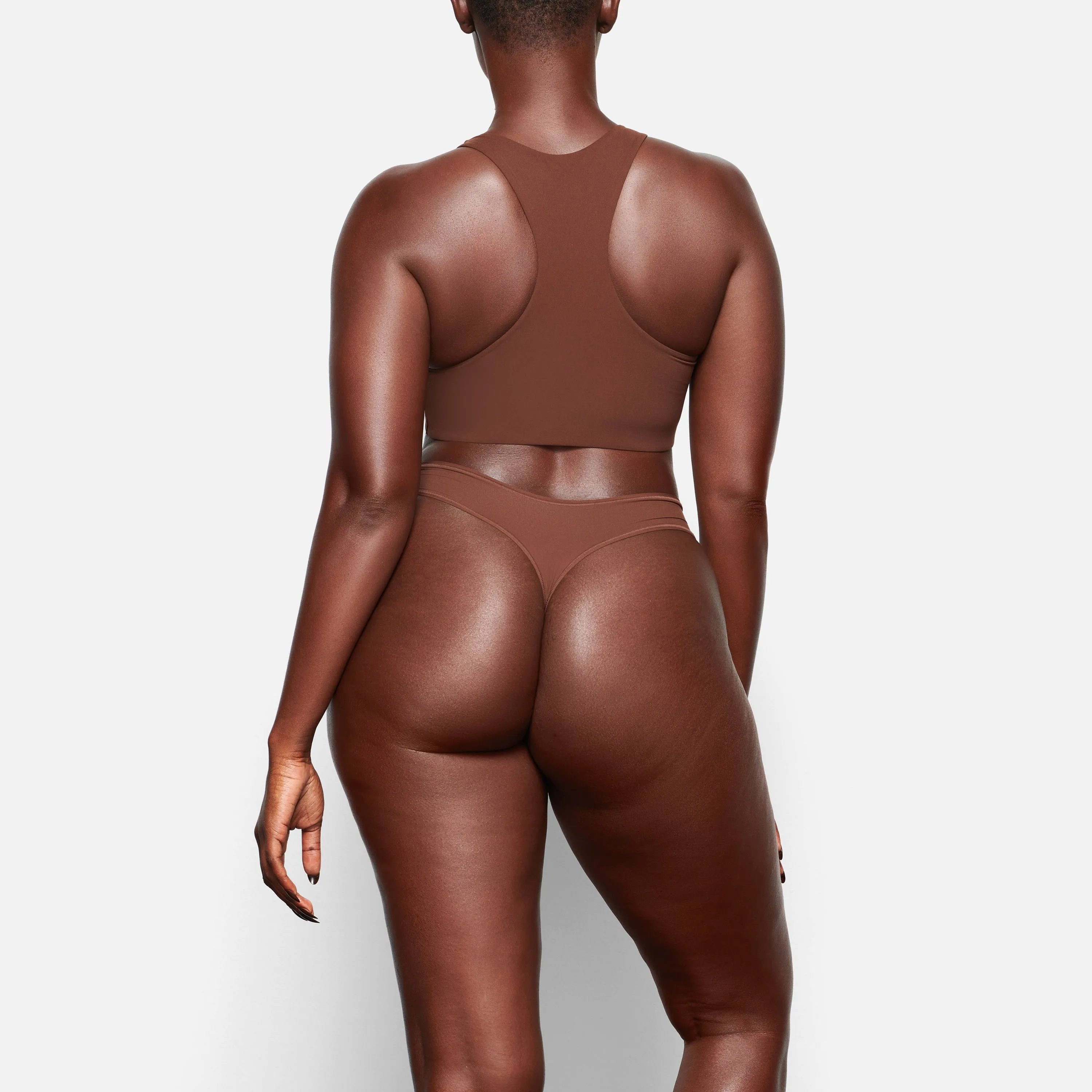 FITS EVERYBODY HIGH NECK BRA | COCOA