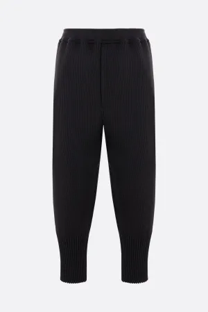 Fluted rib knit tapered trousers