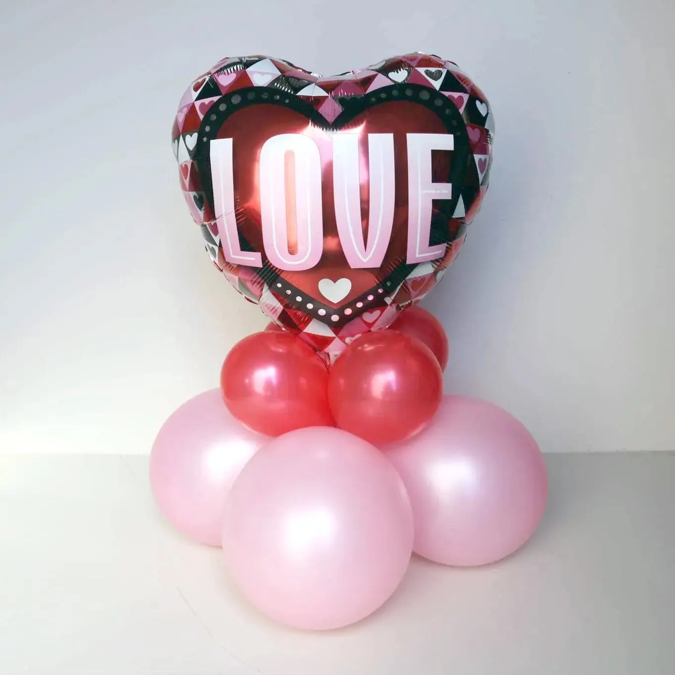 Geometric Love Valentines Mini Balloon Sculpture