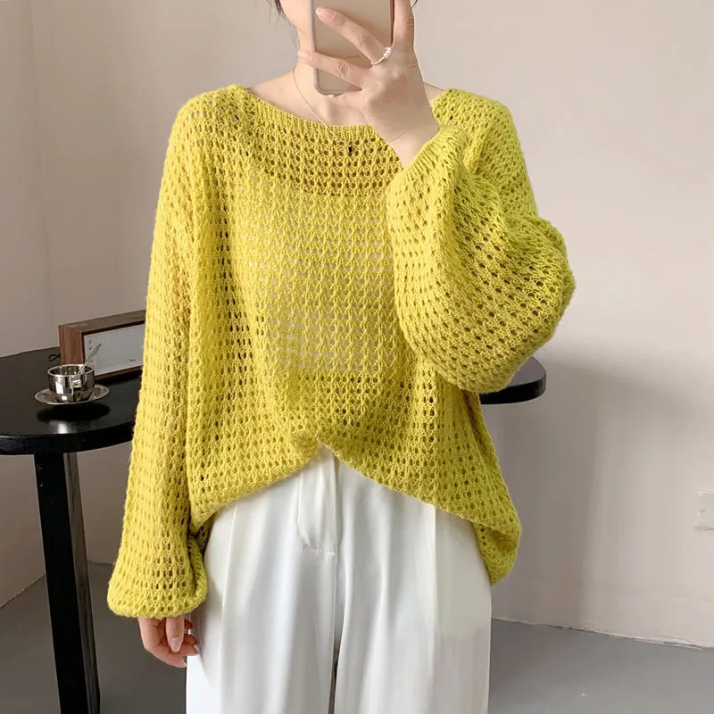 Hollow-out Long-sleeved Sweater