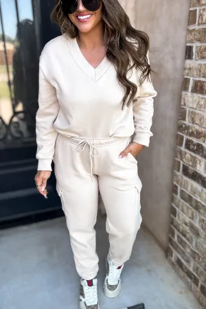 Level Up Beige Relaxed Fleece Cargo Jogger Sweatpants