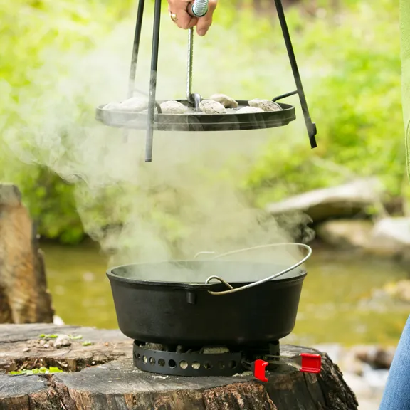 Lid Holder & Serving Stand