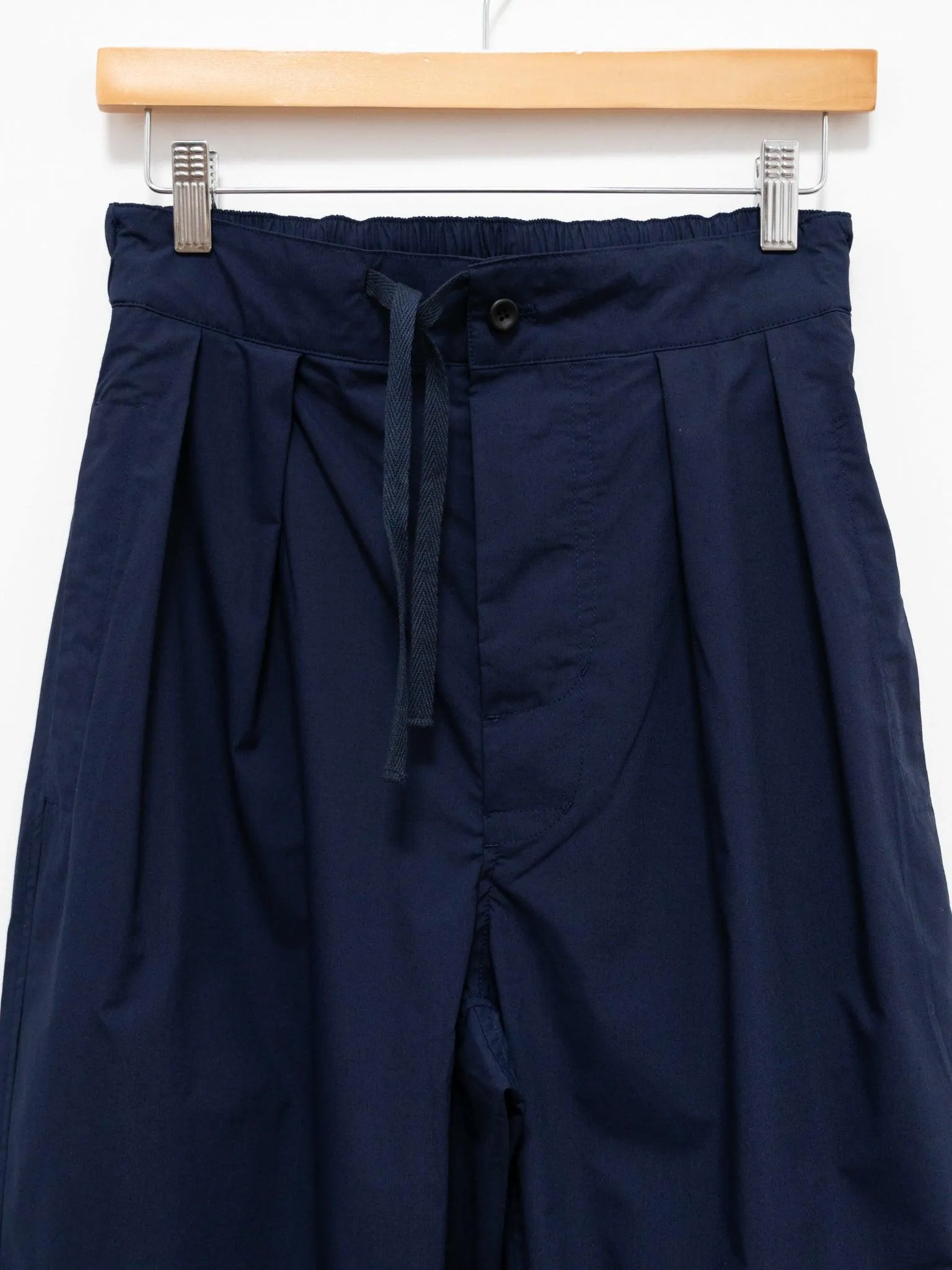 Lightweight Tucked Pants - Navy