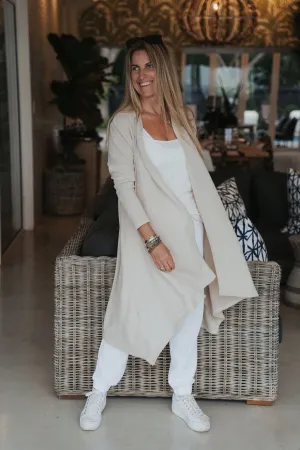 Livvy Shrug