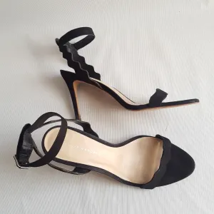 Loeffler Randall Ameila High Wavy Suede Ankle Strap Heels size. 10.5