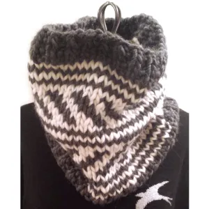 love wool colorwork cowl {knitting pattern}
