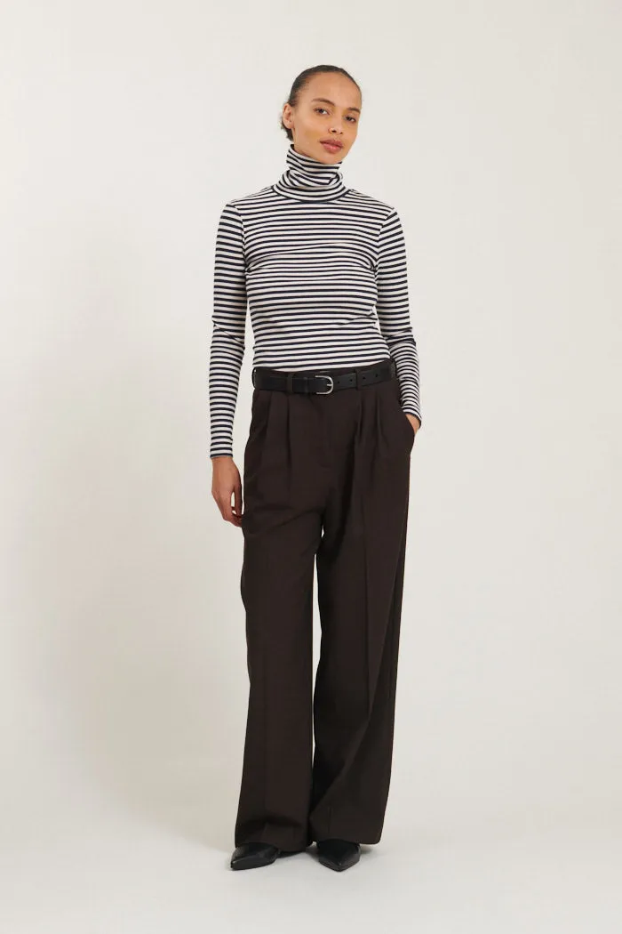 Ludmilla High-neck - Birch/Navy