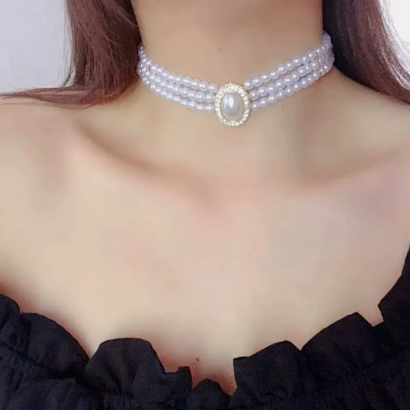 Lustrous Freshwater Three-Layer Rhinestone Pearl Beads Choker Necklaces