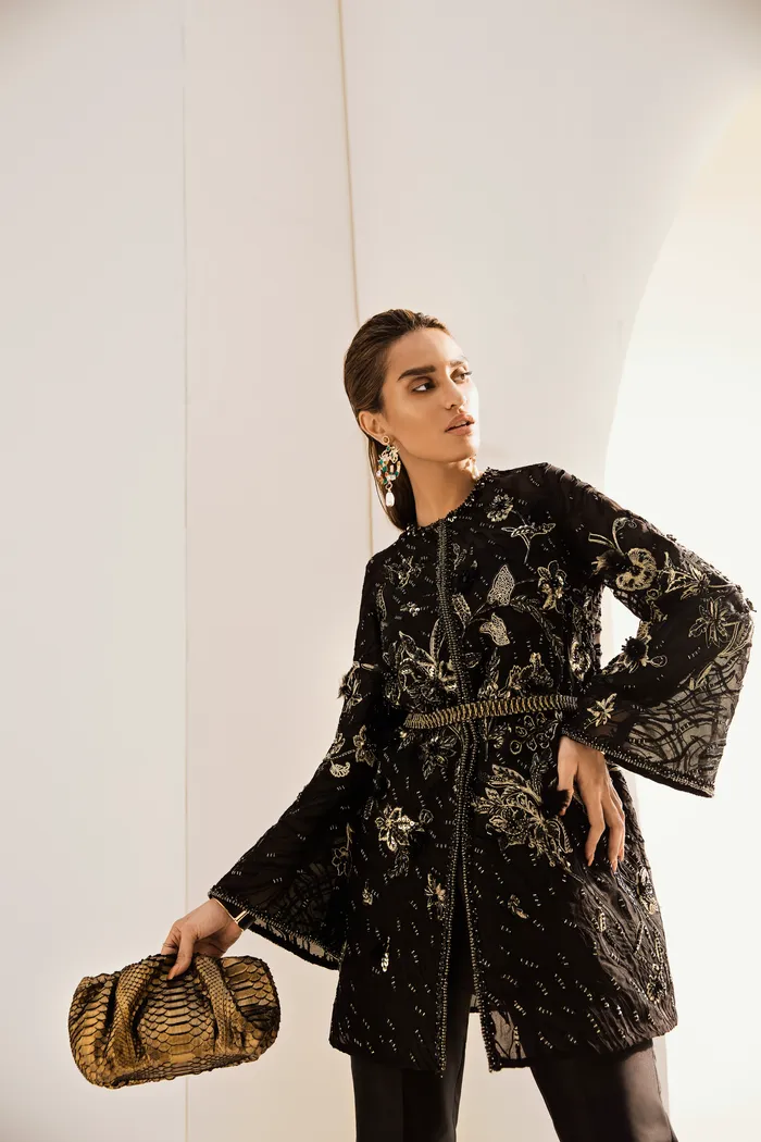 Luxury Pret '21 - Black Chrome