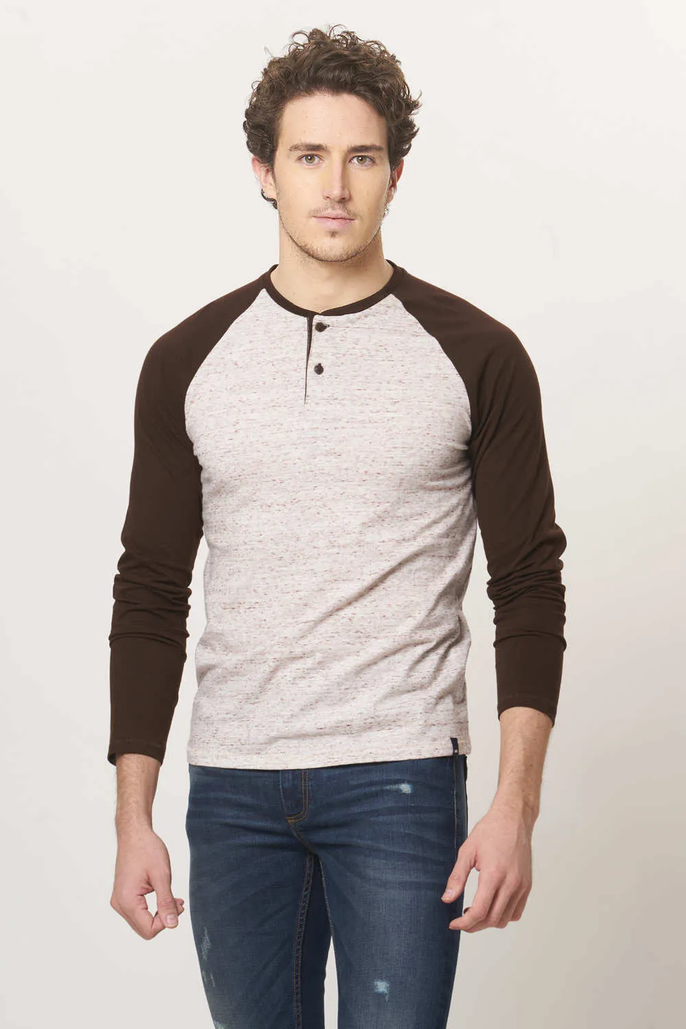 Muscle Fit Raglan Long Sleeve T.Shirt