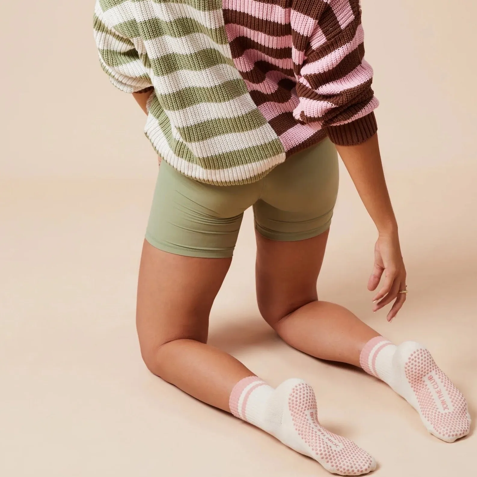 New Crew - Grip Socks (Barre / Pilates)