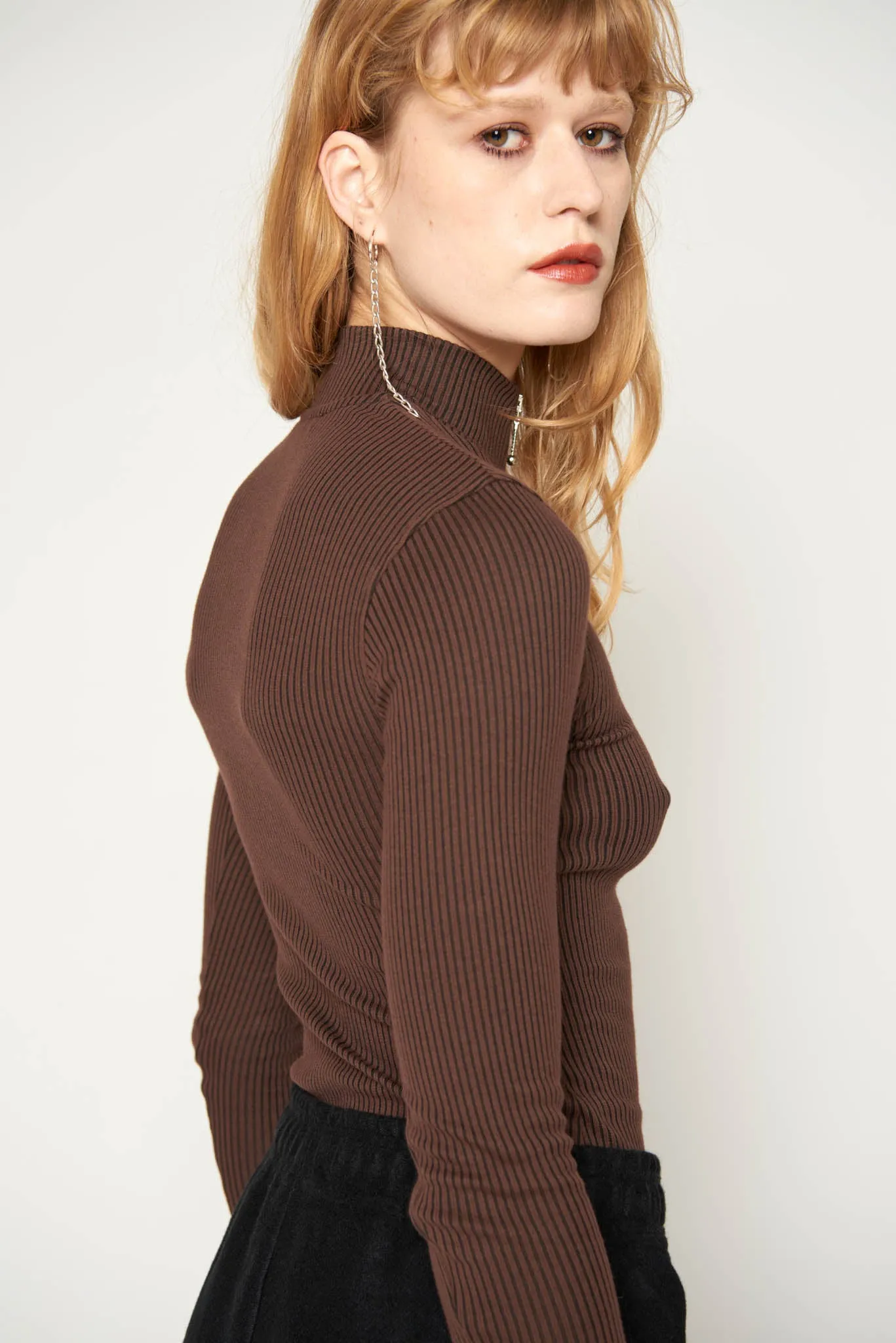 Nia Zip-up Top