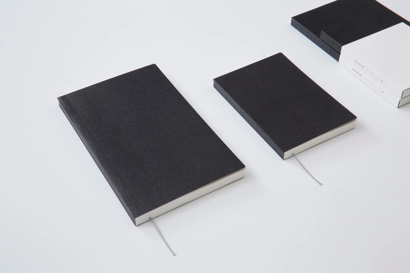 Notebook Black (Grid)