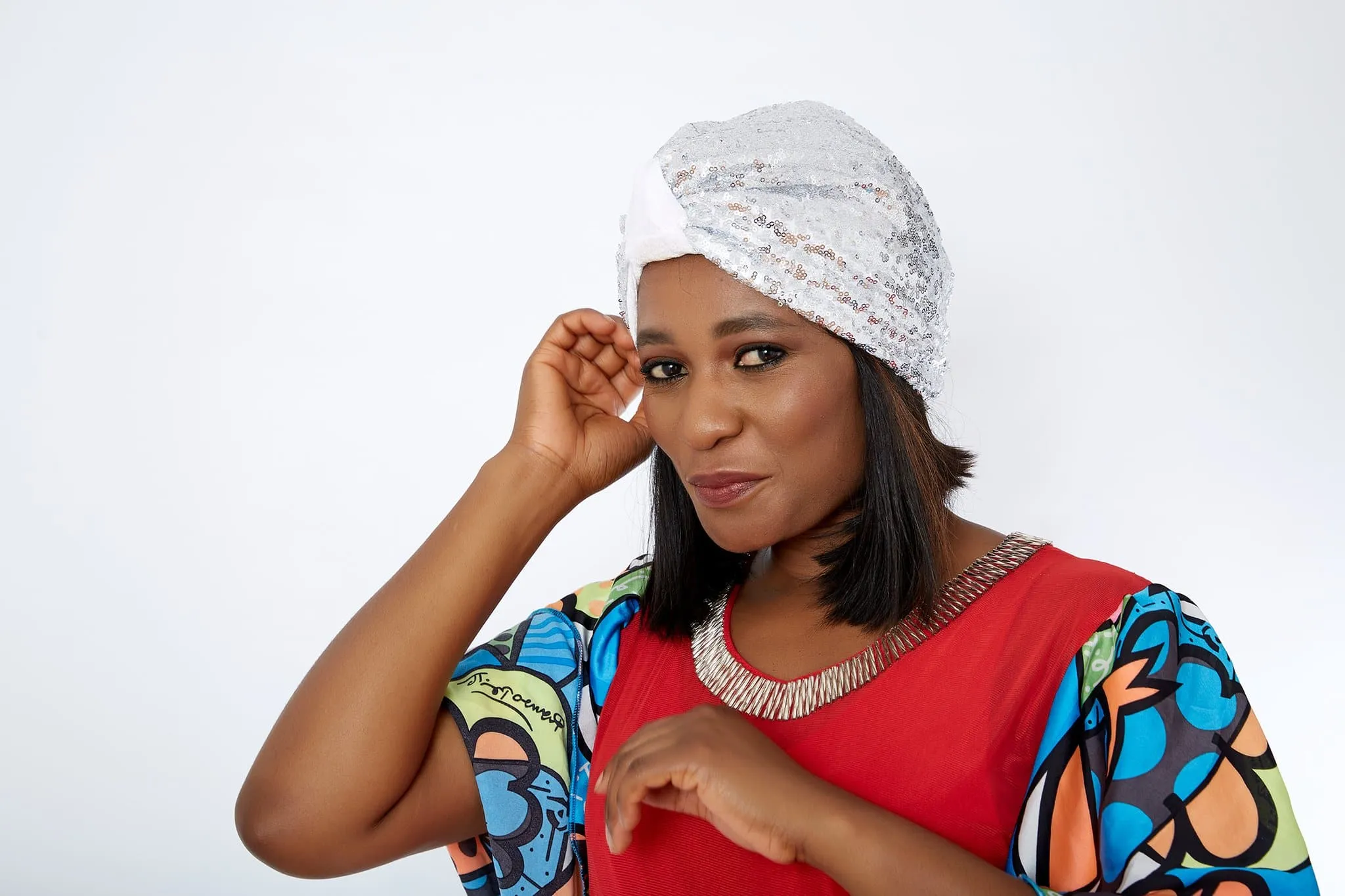 Pre made Ready to Wear White Sequin Velvet Turban Cap - Bola