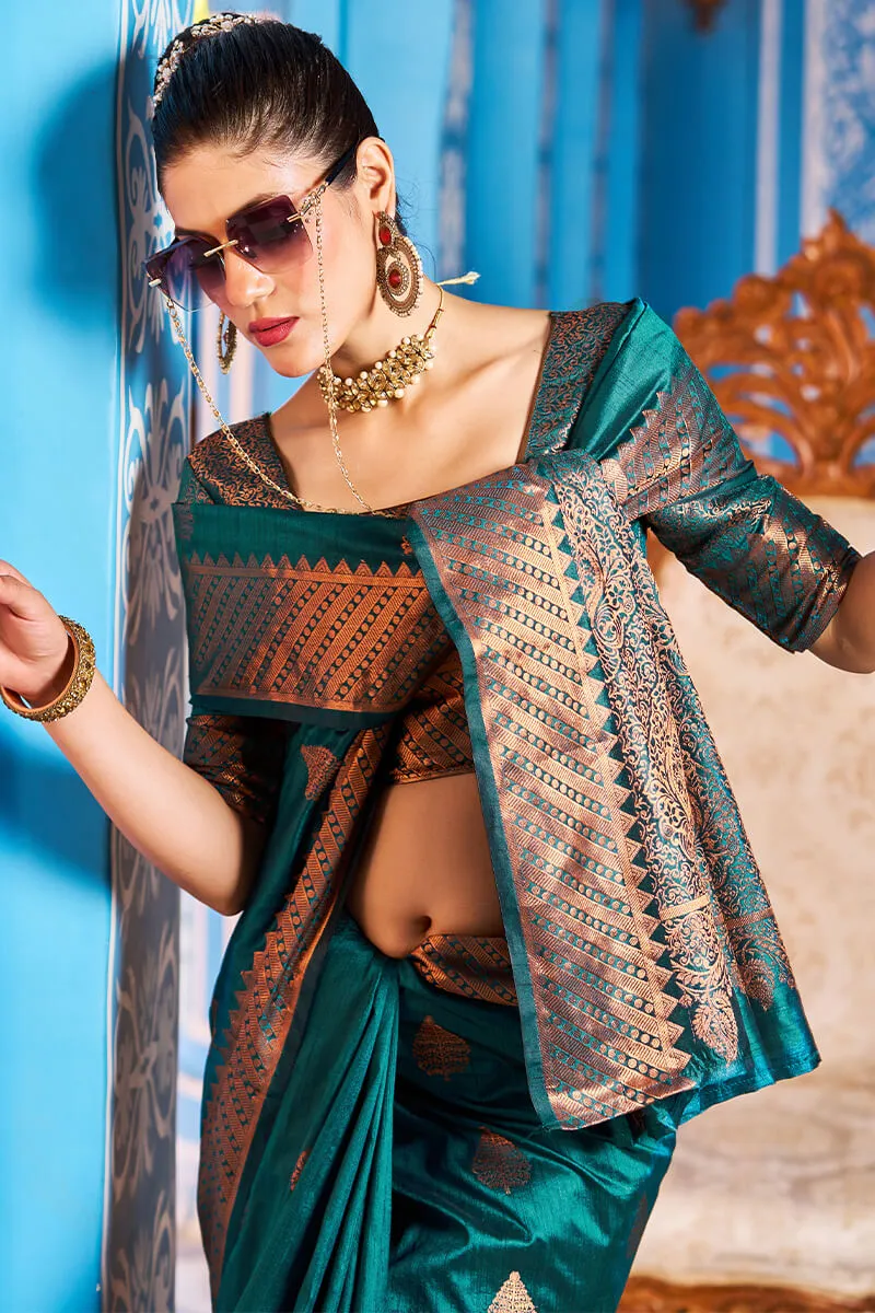Prominent Rama Banarasi Silk Saree With Blissful Blouse Piece