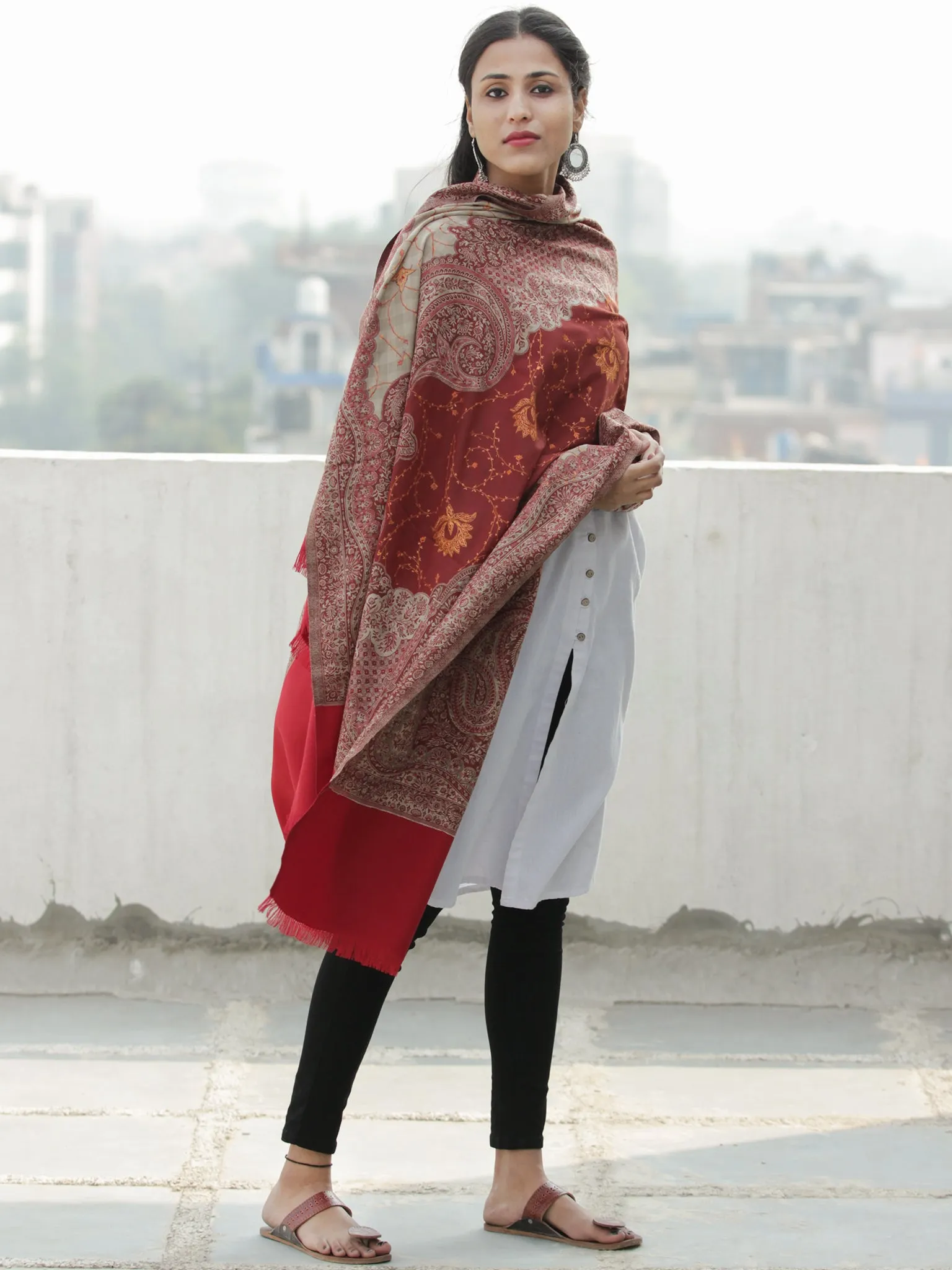Red Maroon Beige Jacouard Jamawar Needle Embroidered Woollen Kashmiri Stole - S200592