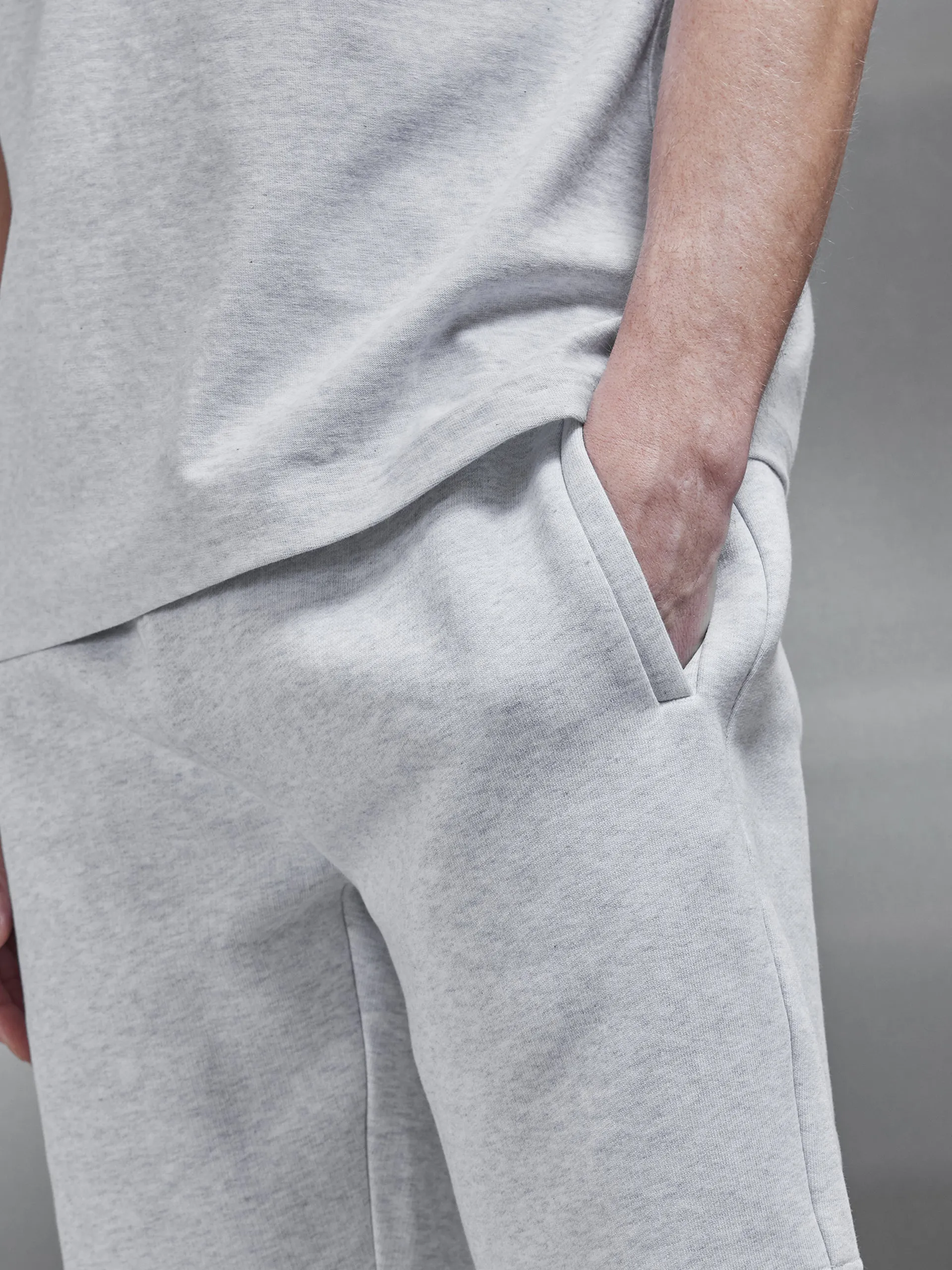 Relaxed Fit Short in Marl Grey