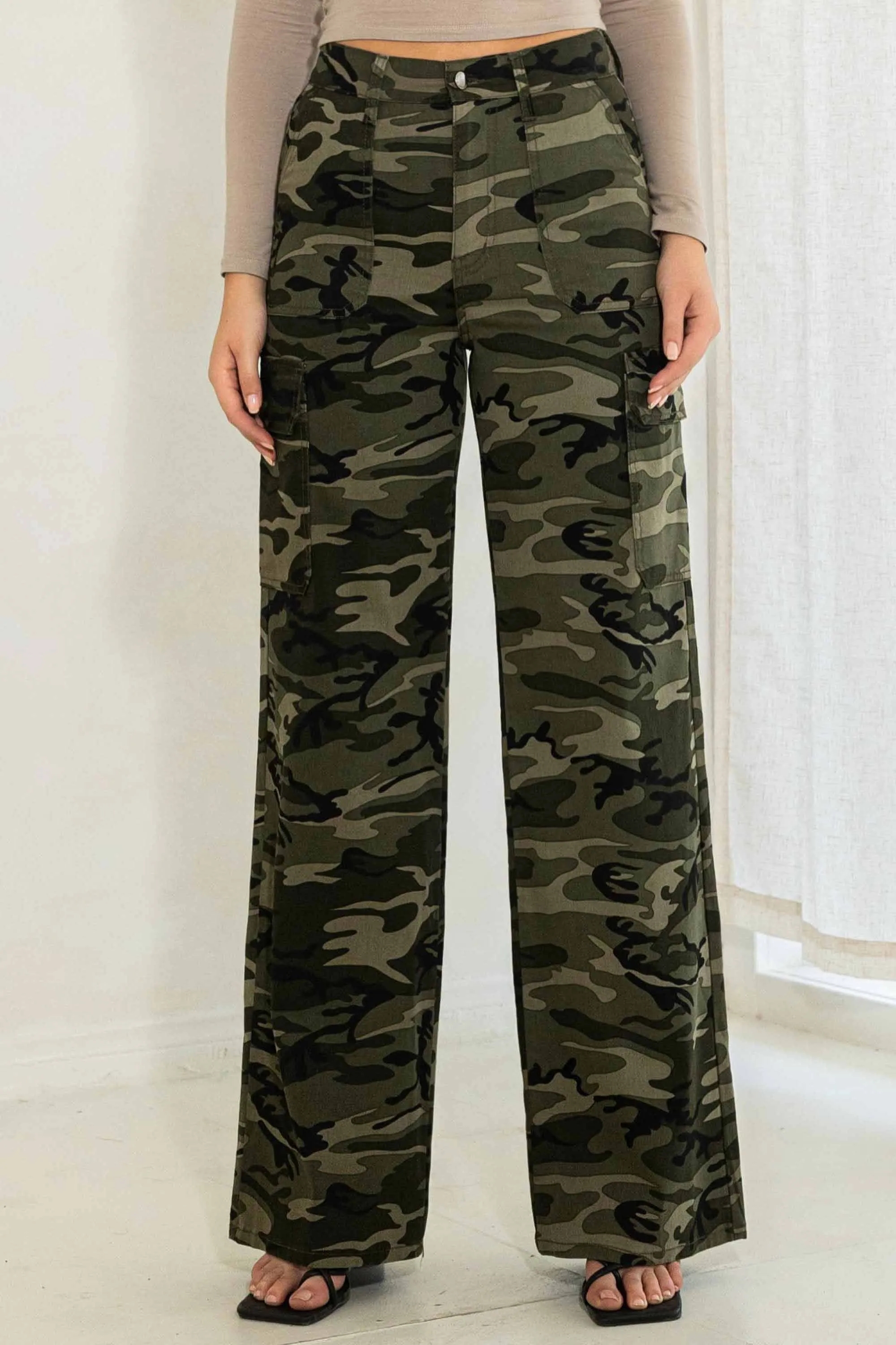 Rich Flex Cargo Wide Jeans