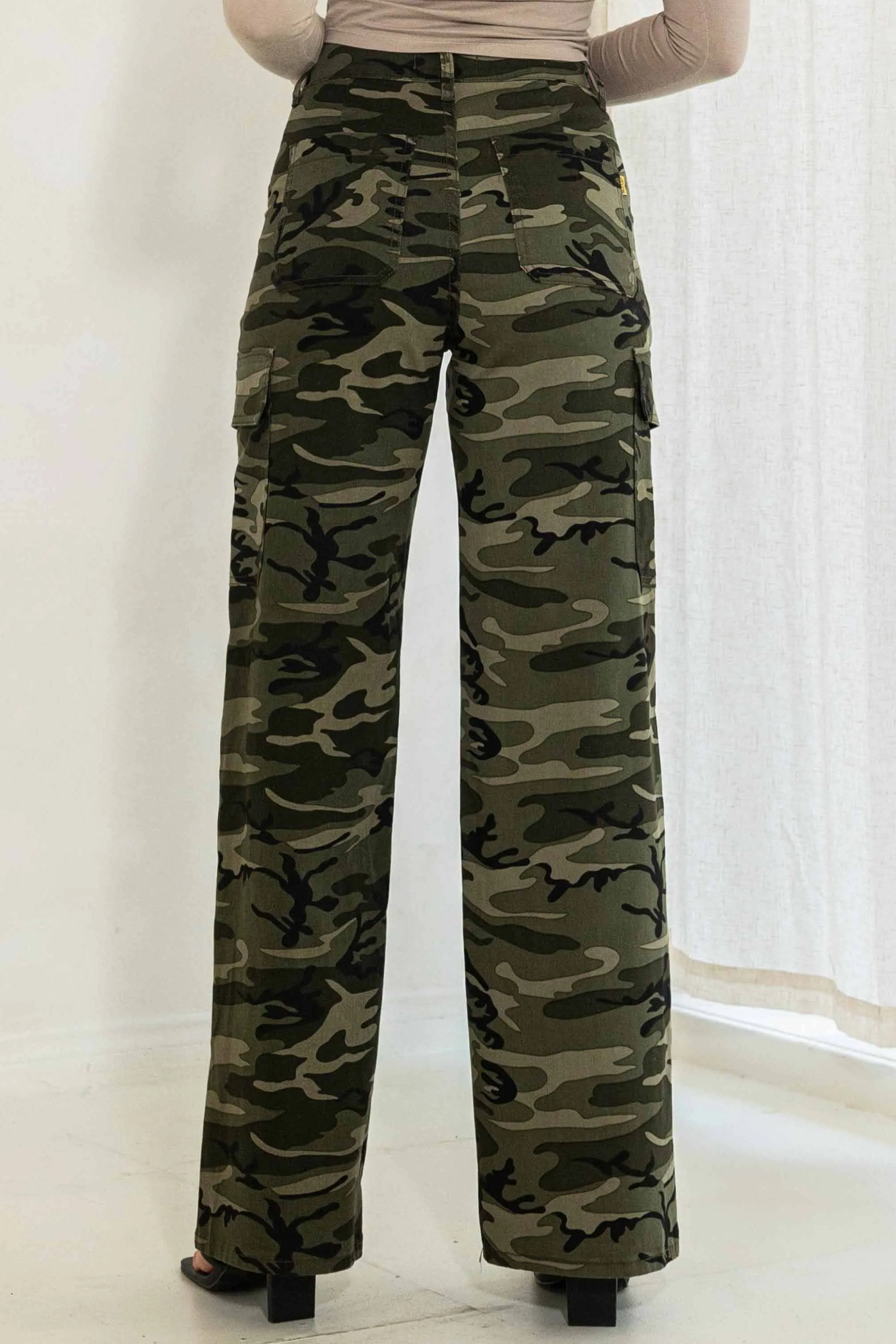 Rich Flex Cargo Wide Jeans