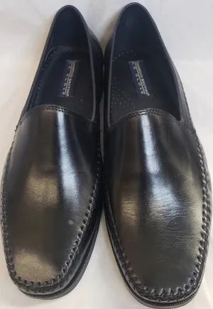 Rodrigo I -- Men's Softee Loafer -- Black