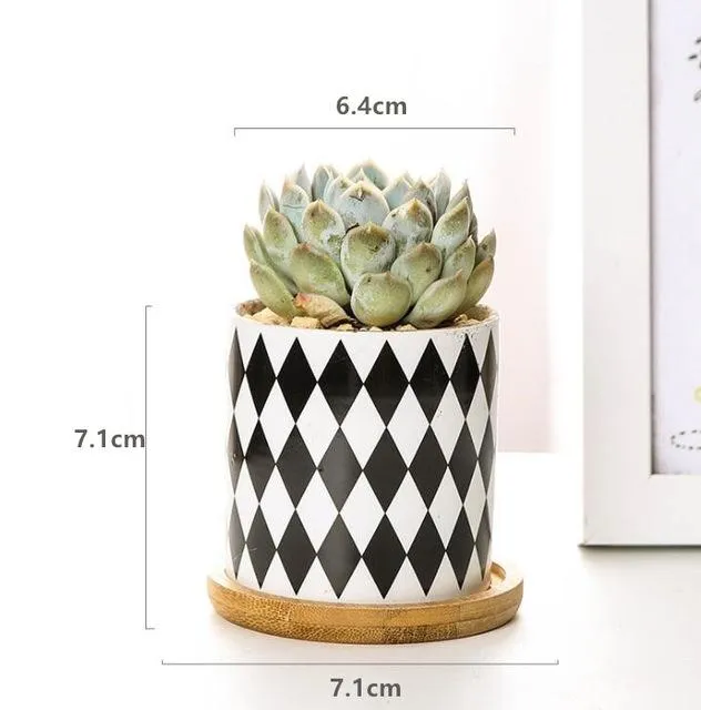 Rory - Round Geometric Pattern Flower Pot
