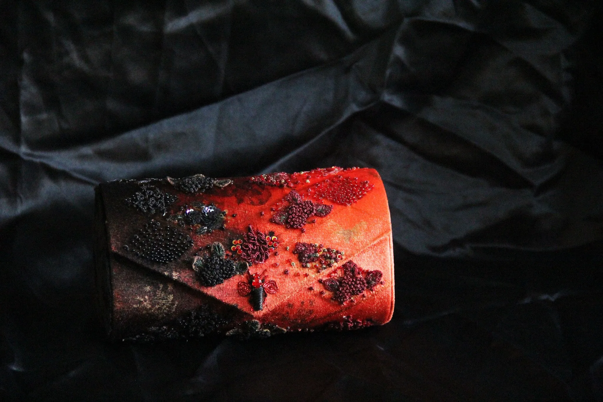 Rouge miniature series clutch