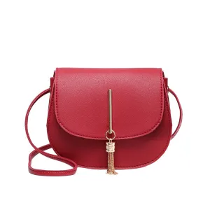 Round Shoulder Bag with Tassel - Stylish and Chic Design