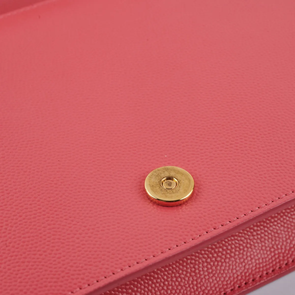 Saint Laurent Medium Kate Clutch Pink
