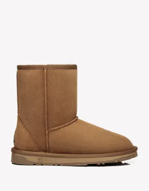 Short Classic in Chestnut